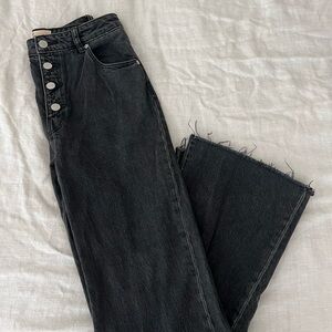 Rolla’s High Rise Jean